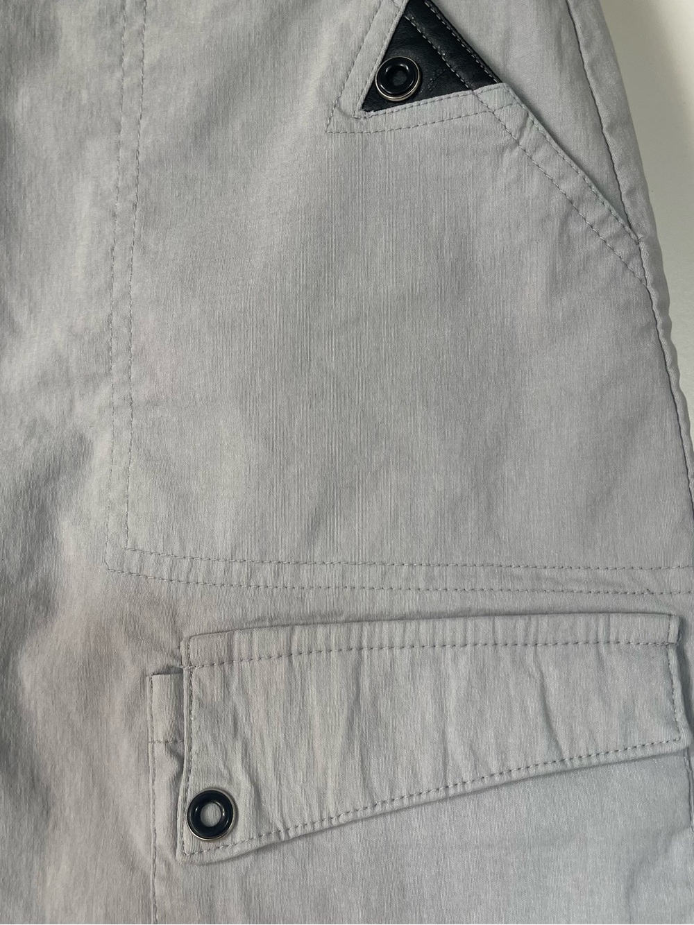 Jamie Sadock Golf Skort in light gray - Picture 3 of 8